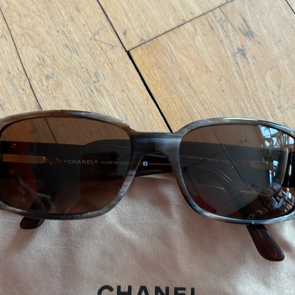 Chanel Vintage Sunglasses main image 4